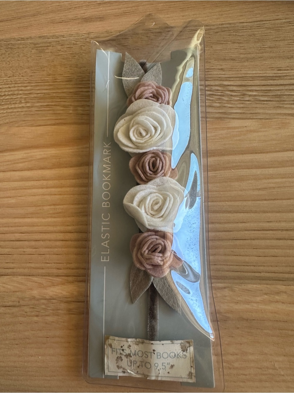 Elastic Floral Bookmark in Cream & Blush - Women Accessories